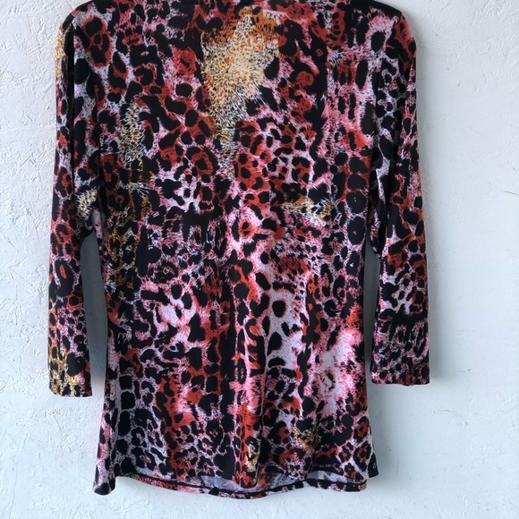 Leopard Colorful Blouse - Picture 2 of 4